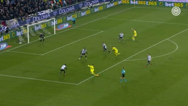 Brozovic's screamer vs Udinese 